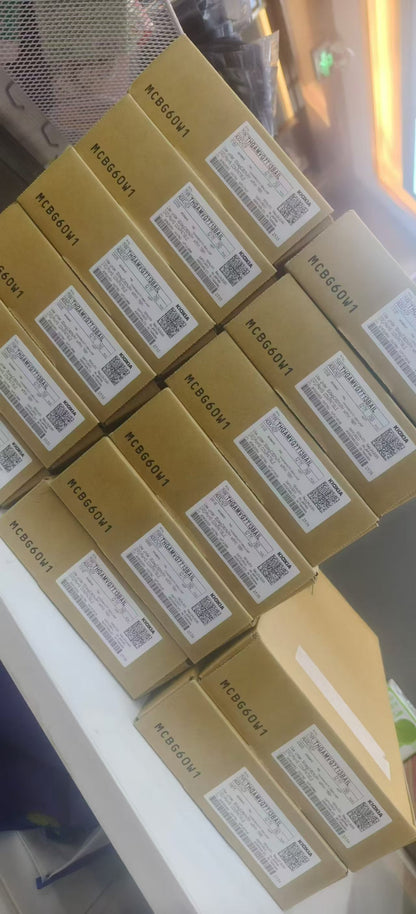 KIOXIA THGAMVG7T13BAIL 16GB eMMC 5.1 BGA-153 memory IC original packaging boxes